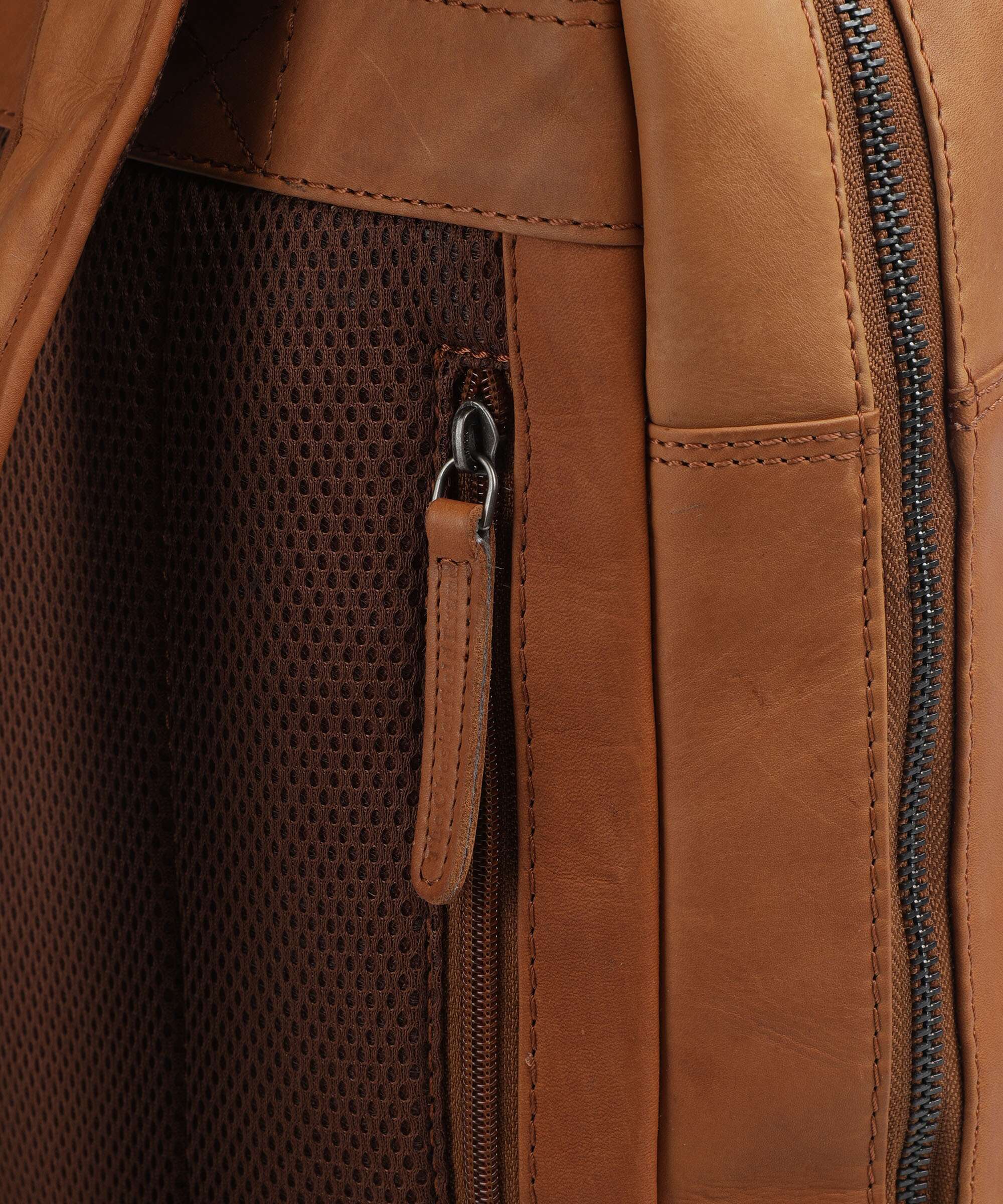 The Chesterfield Brand Cow Wax Pull Up Jasper Backpack cognac