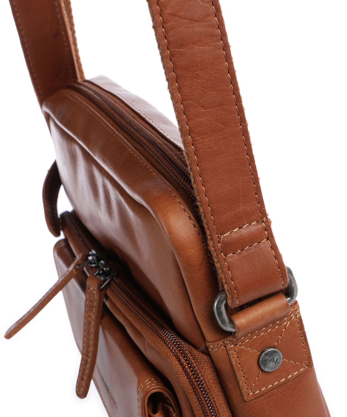 The Chesterfield Brand Wax Pull Up Cow Montira Crossbody bag cognac