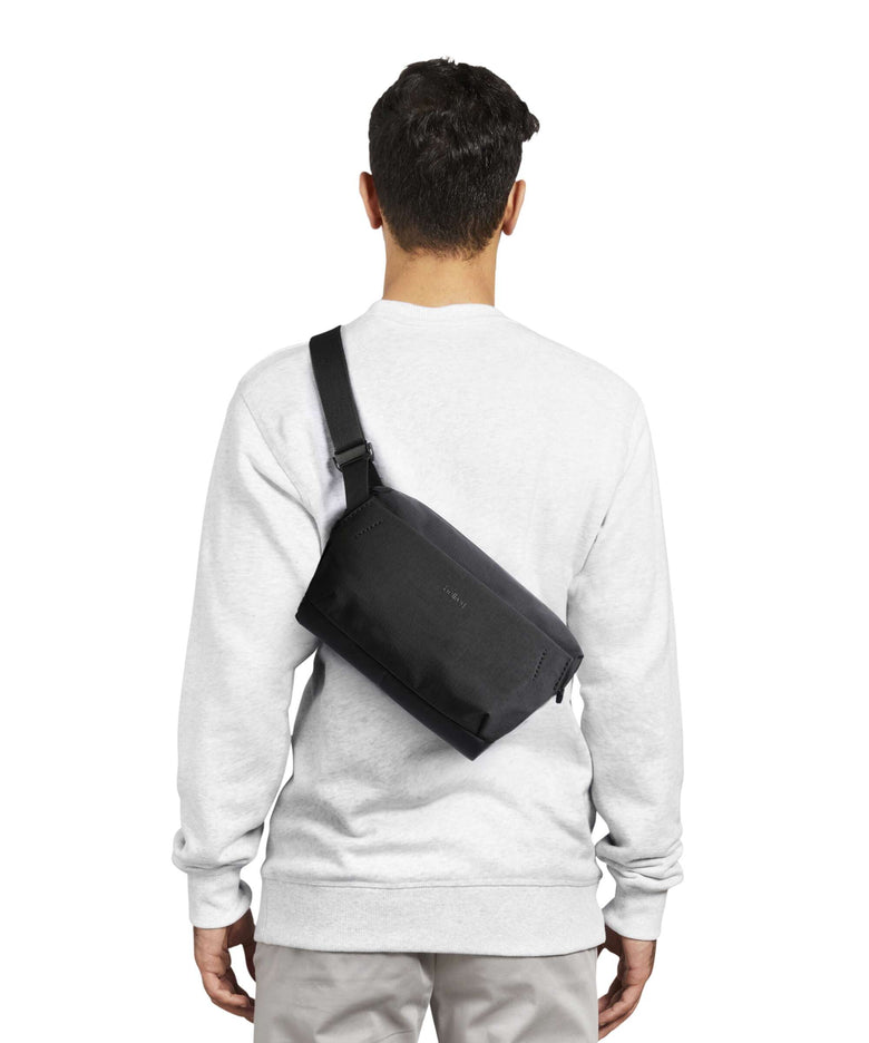 Bellroy Venture 6 Sling bag night sky