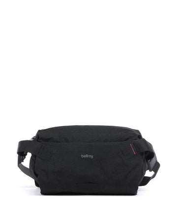 Bellroy Lite 4L Mini Taška typu sling black