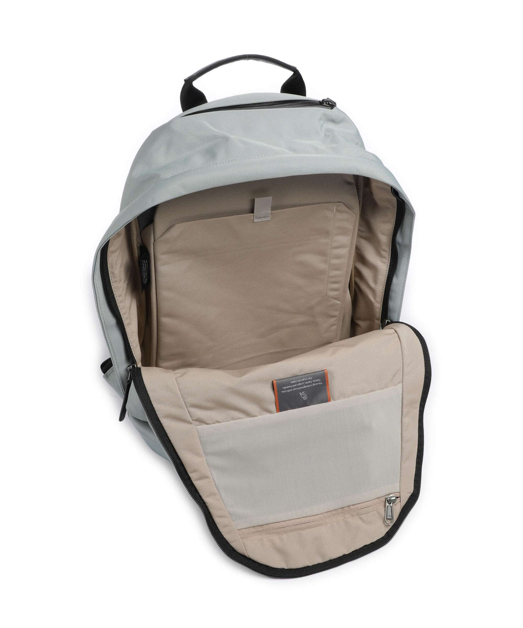 Bellroy Classic 20 Backpack eucalyptus