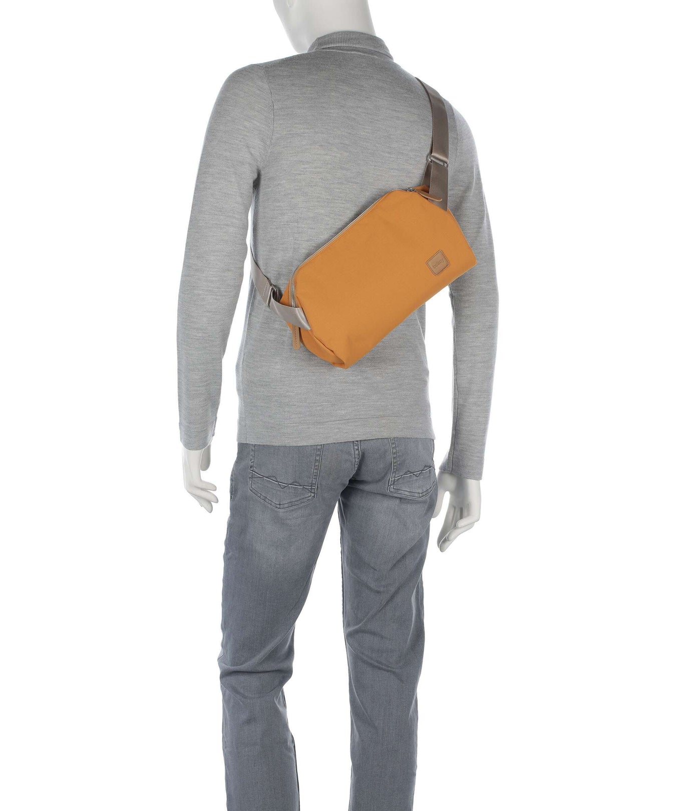 Bellroy Classic 7L Sling bag butterscotch
