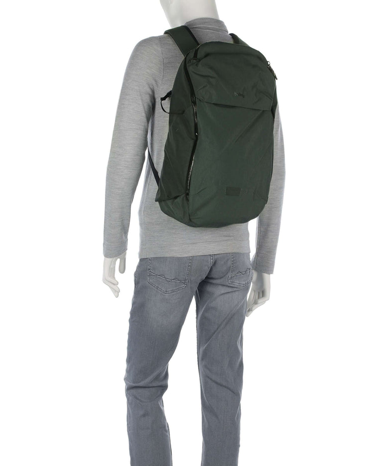Bellroy Venture 26L Ready Backpack safari