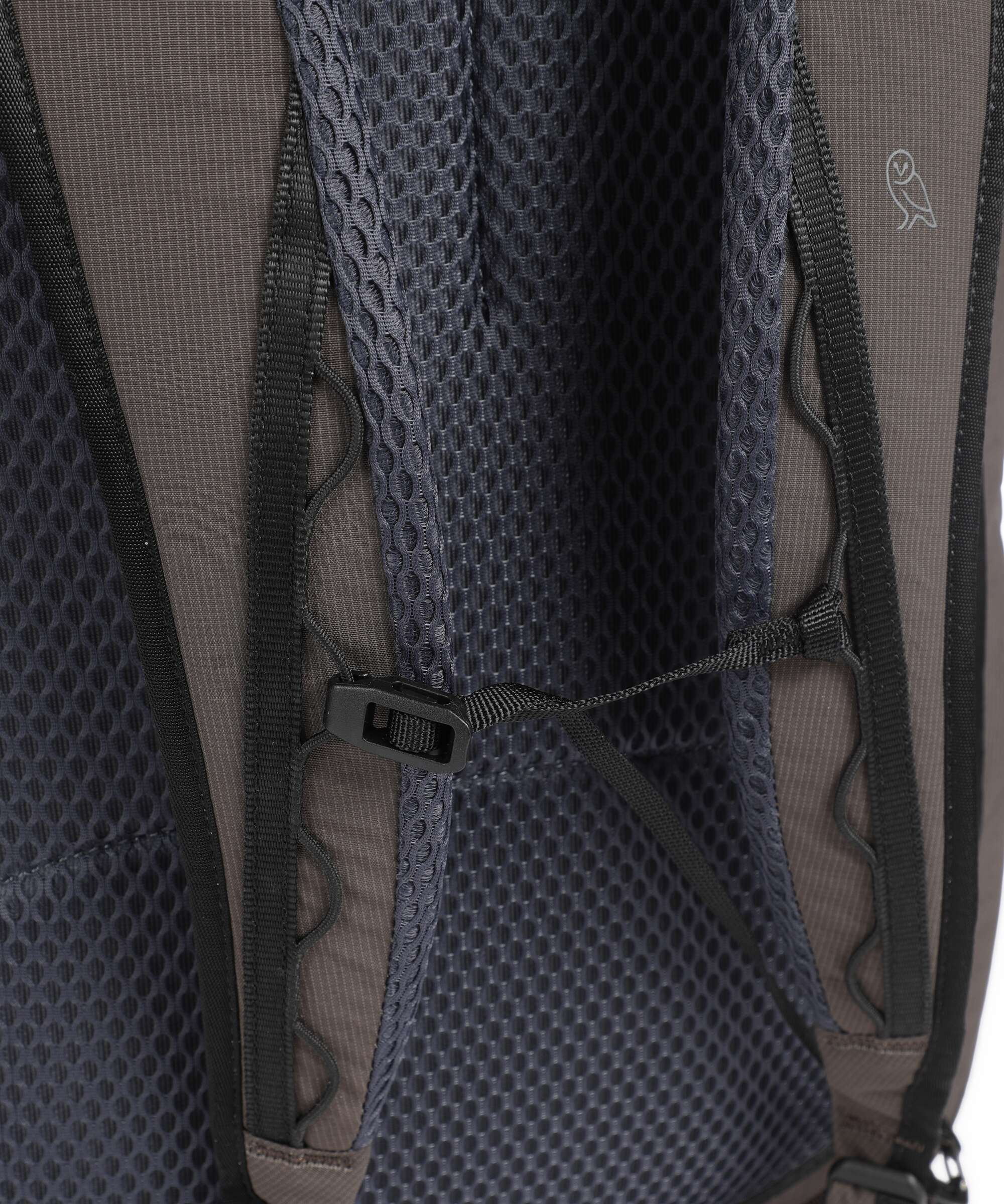Bellroy Lite 38 Travel backpack riverrock